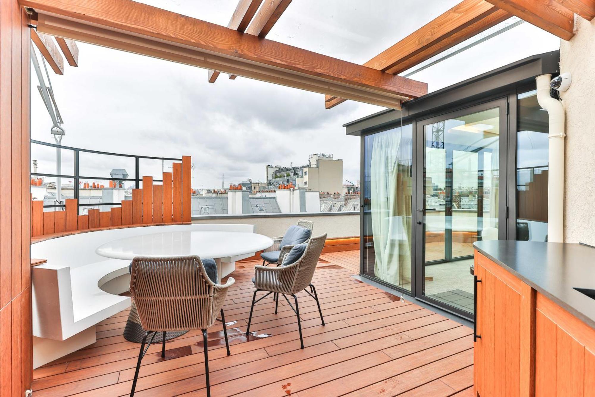 Luxurious 1br-2p - Place De La Concorde Inn